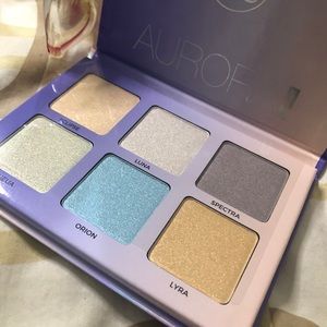 Aurora Anastasia Beverly Hills Glow Palette